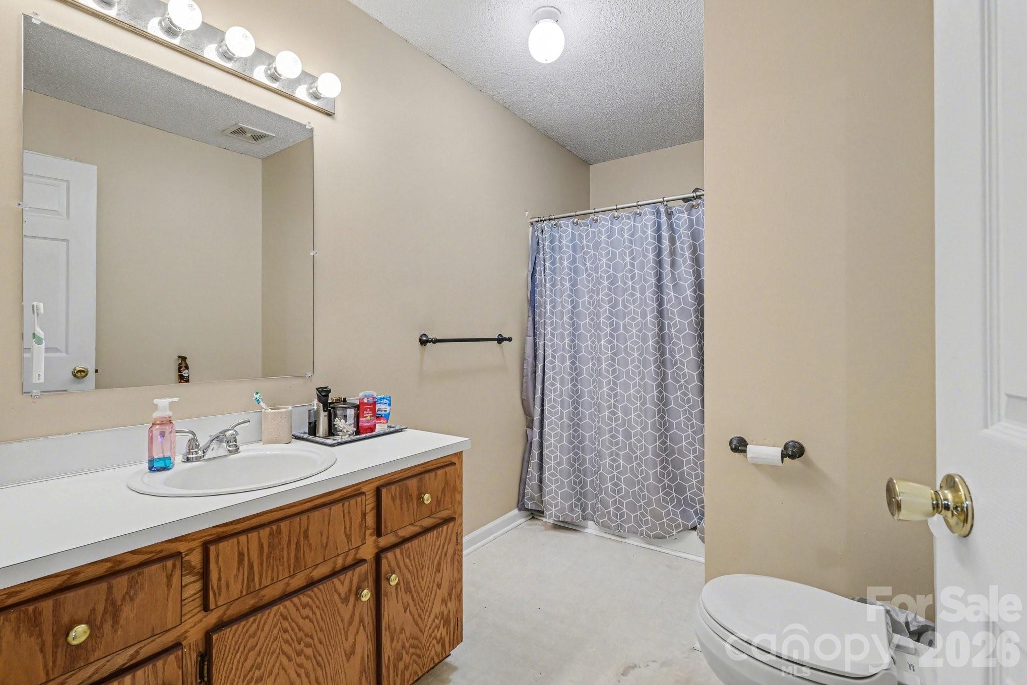 105 Chadwick Circle Dallas NC 28034