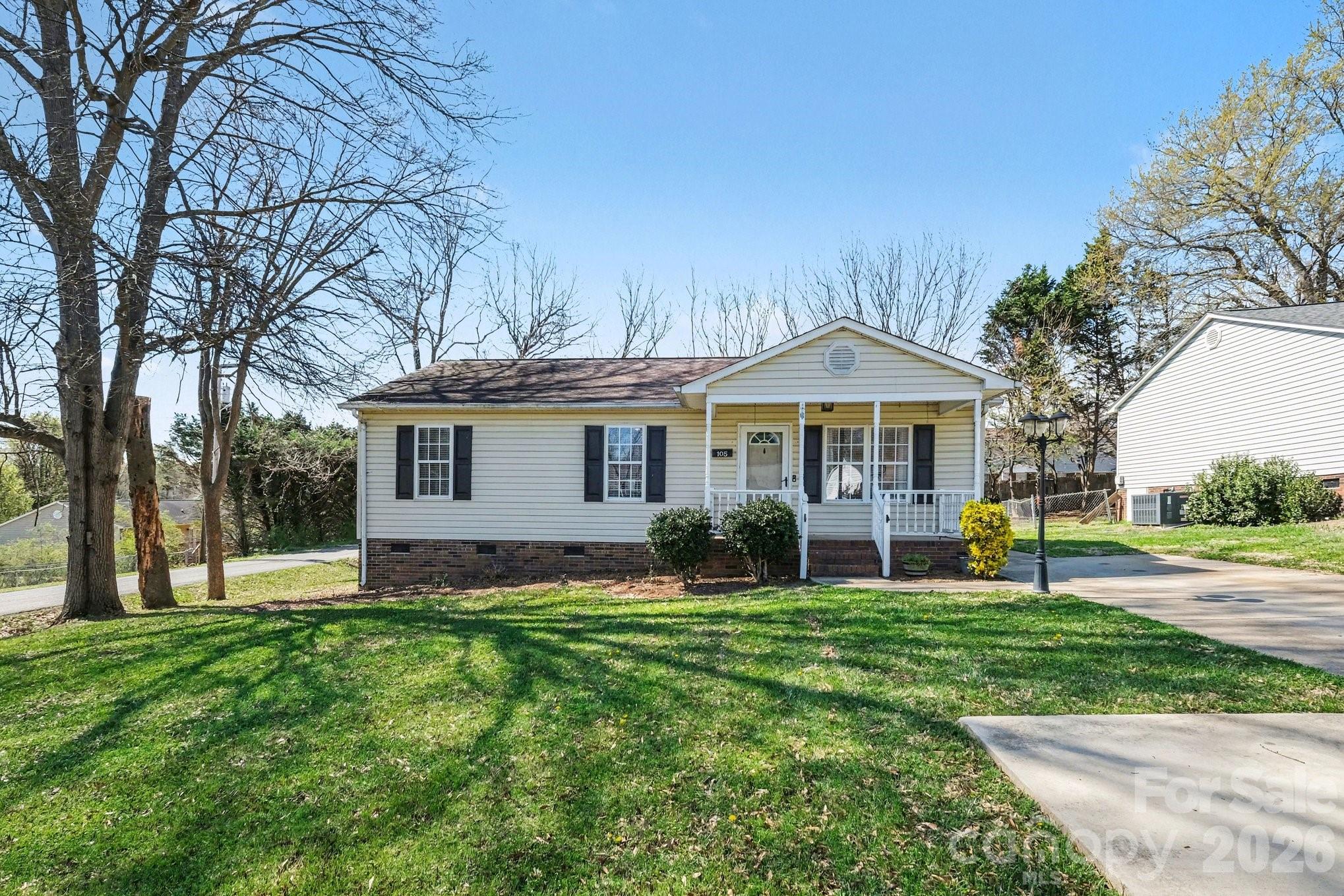 105 Chadwick Circle Dallas NC 28034