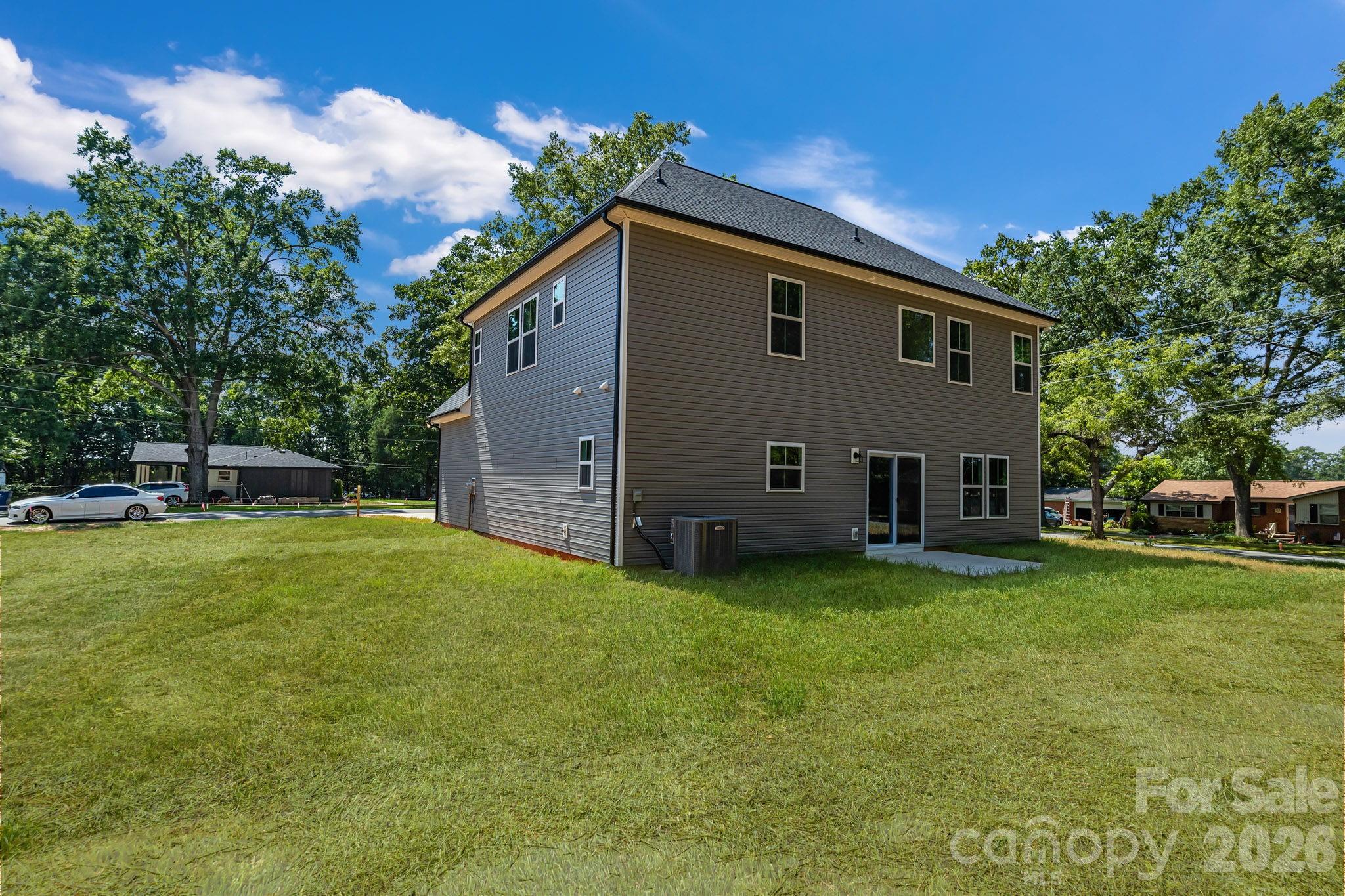 201 Henderson Circle Harrisburg NC 28075