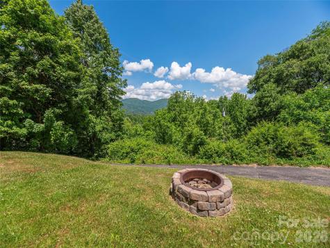 649 Acres View Drive Waynesville NC 28786