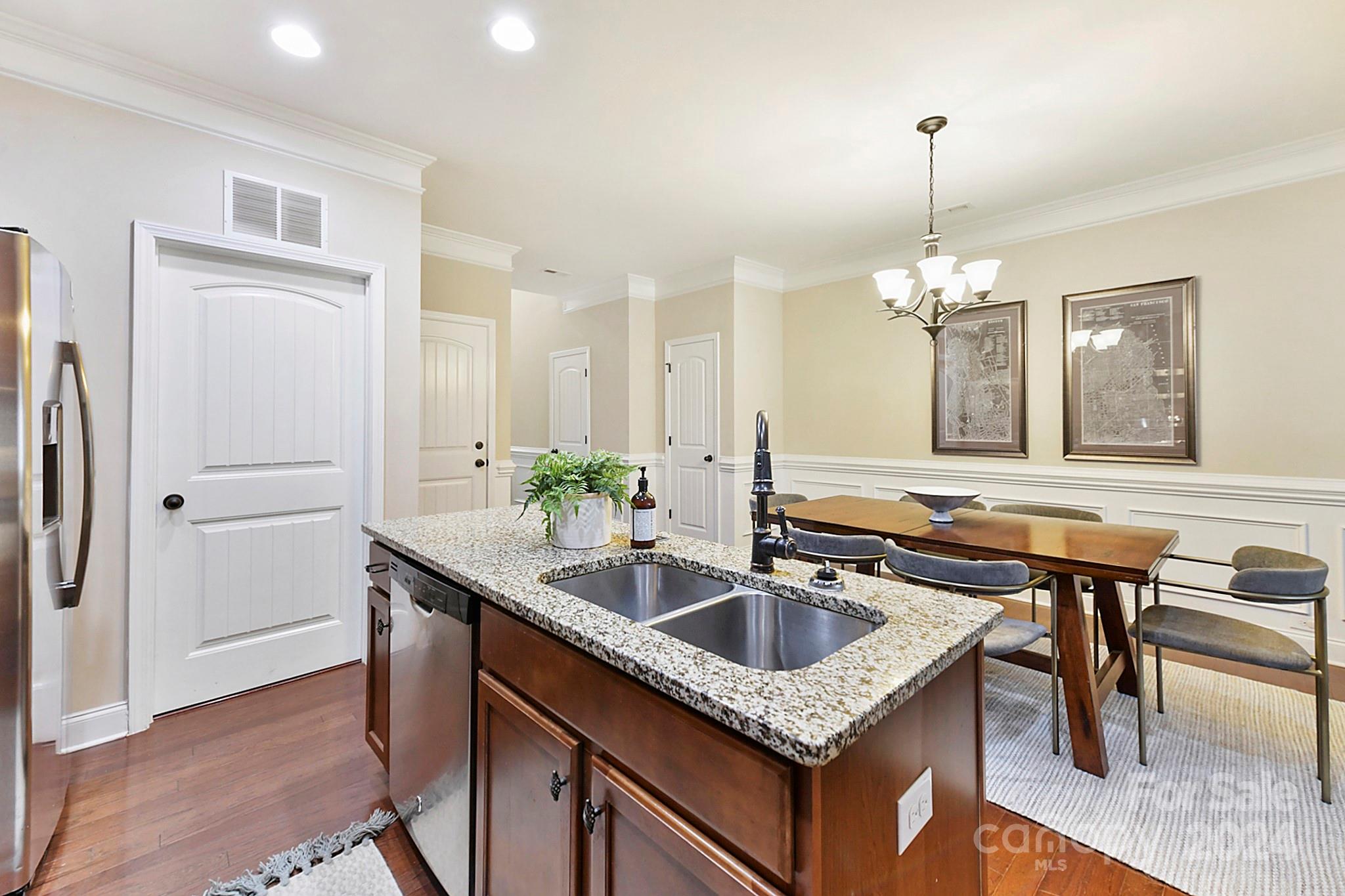 4043 La Crema Drive Charlotte NC 28214