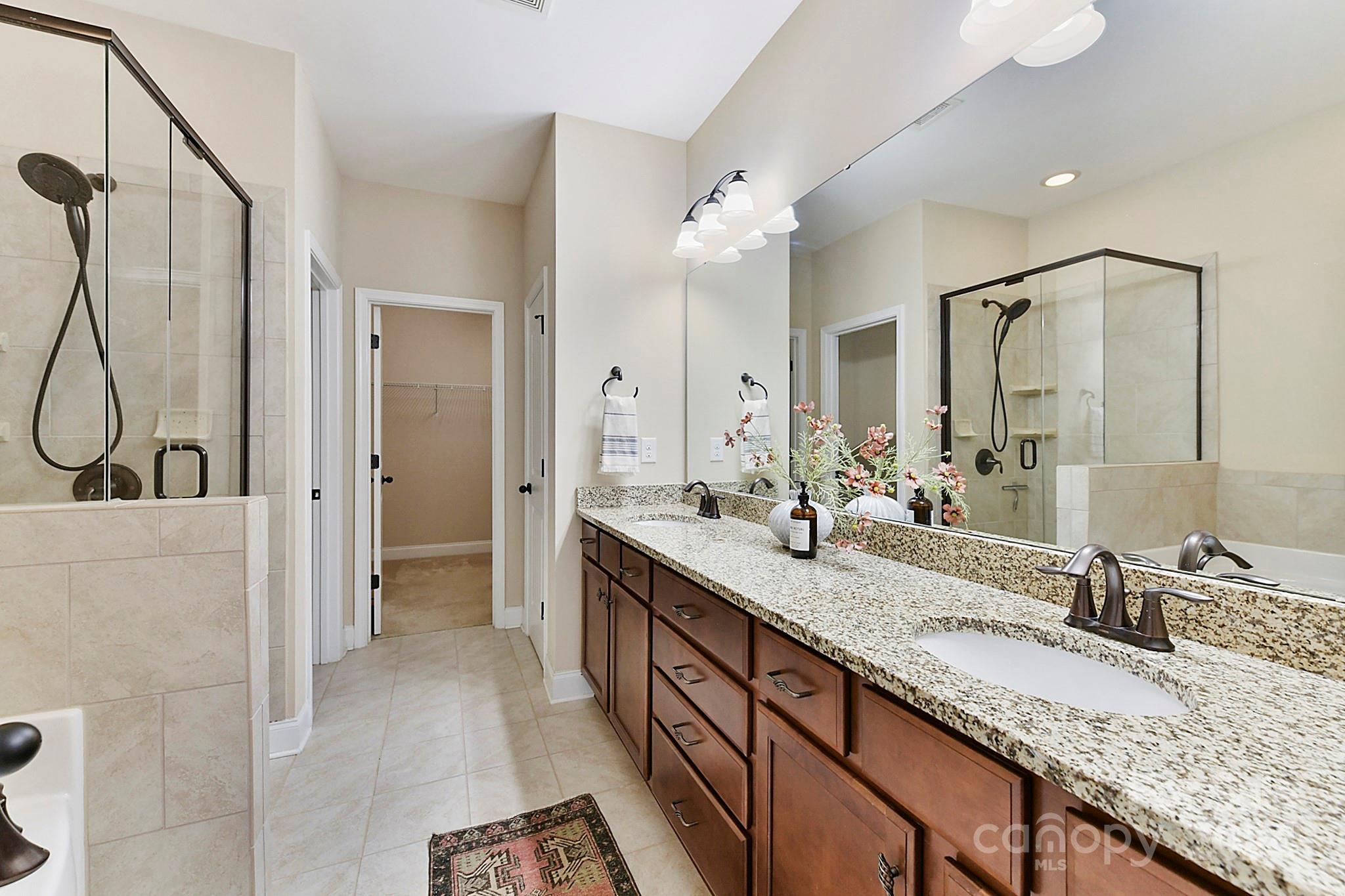 4043 La Crema Drive Charlotte NC 28214