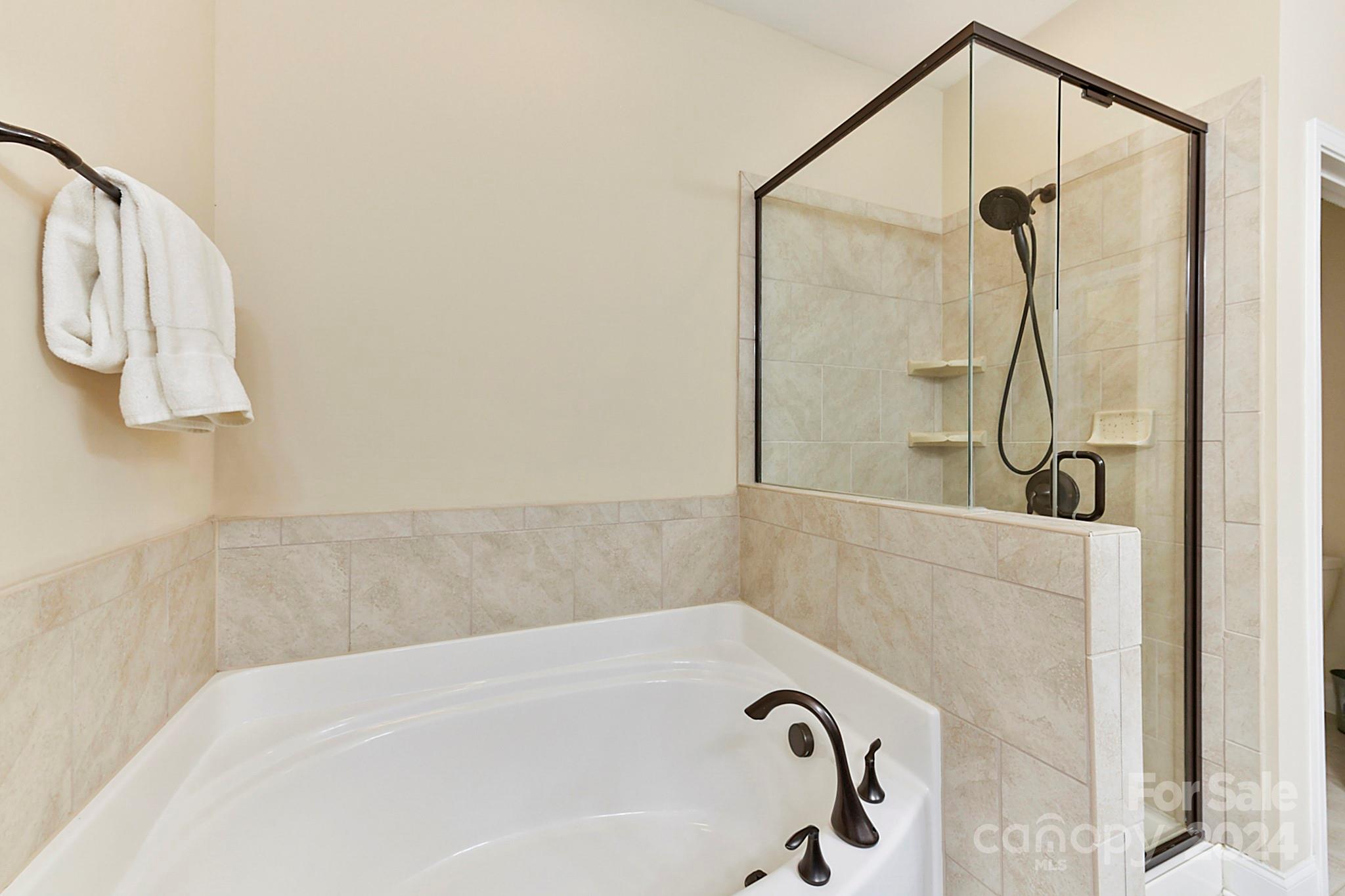 4043 La Crema Drive Charlotte NC 28214