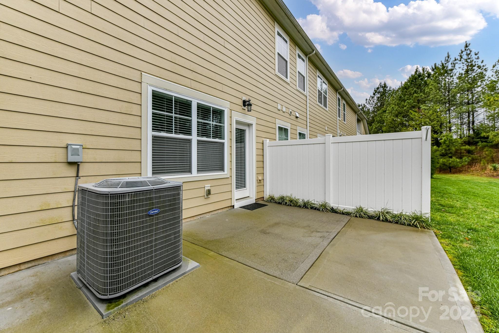 4043 La Crema Drive Charlotte NC 28214