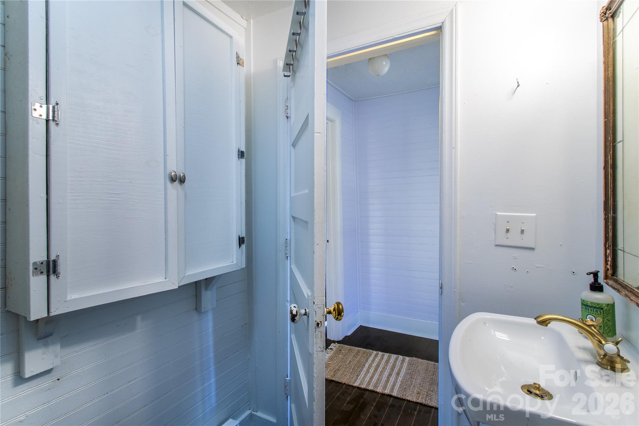 105 Adams Hill Road Asheville NC 28806