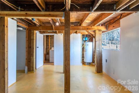 105 Adams Hill Road Asheville NC 28806