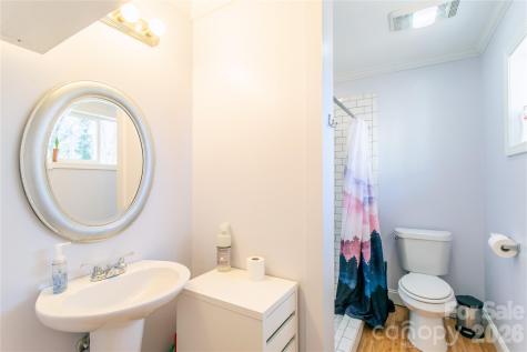 105 Adams Hill Road Asheville NC 28806