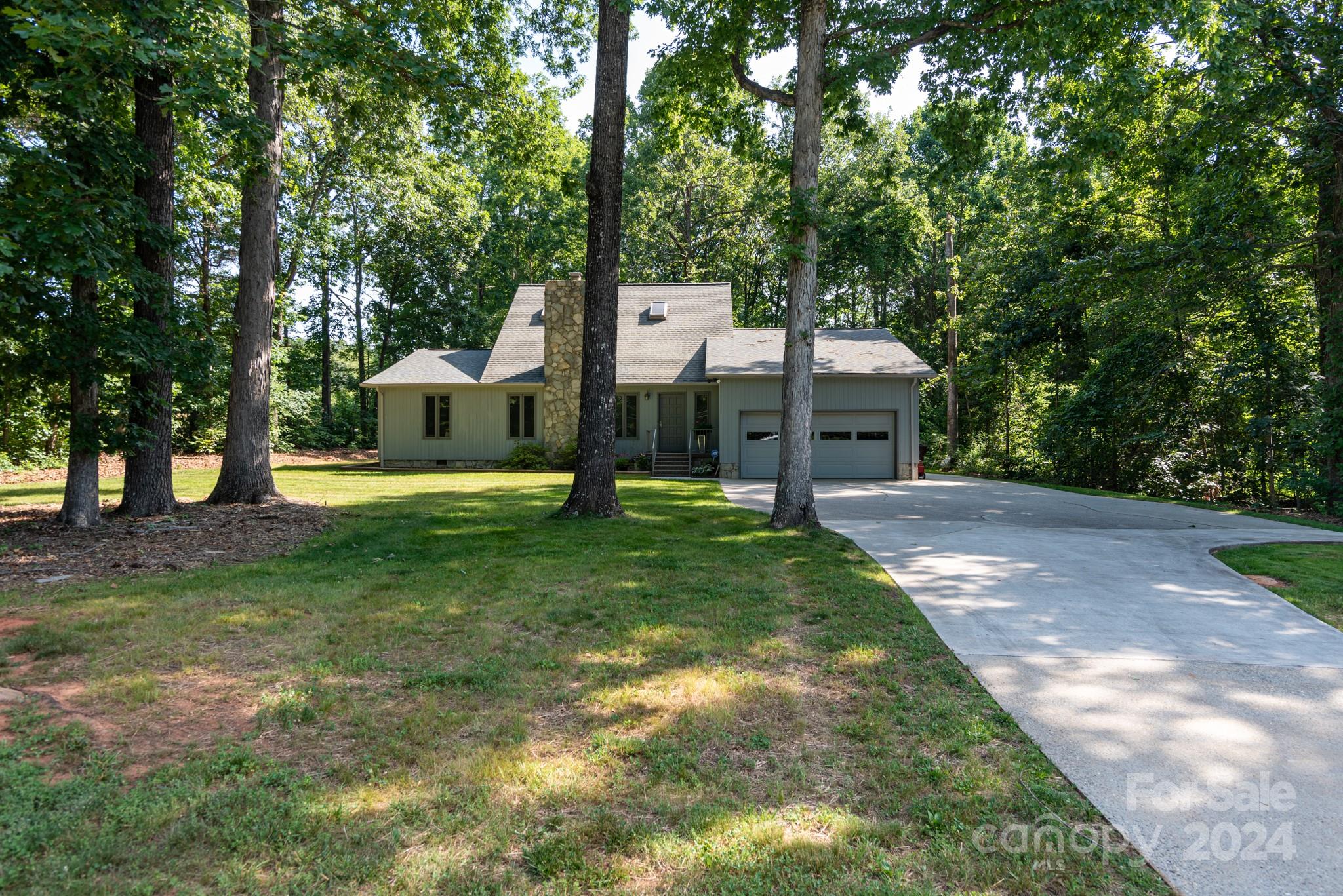 4438 River Road Hickory NC 28602