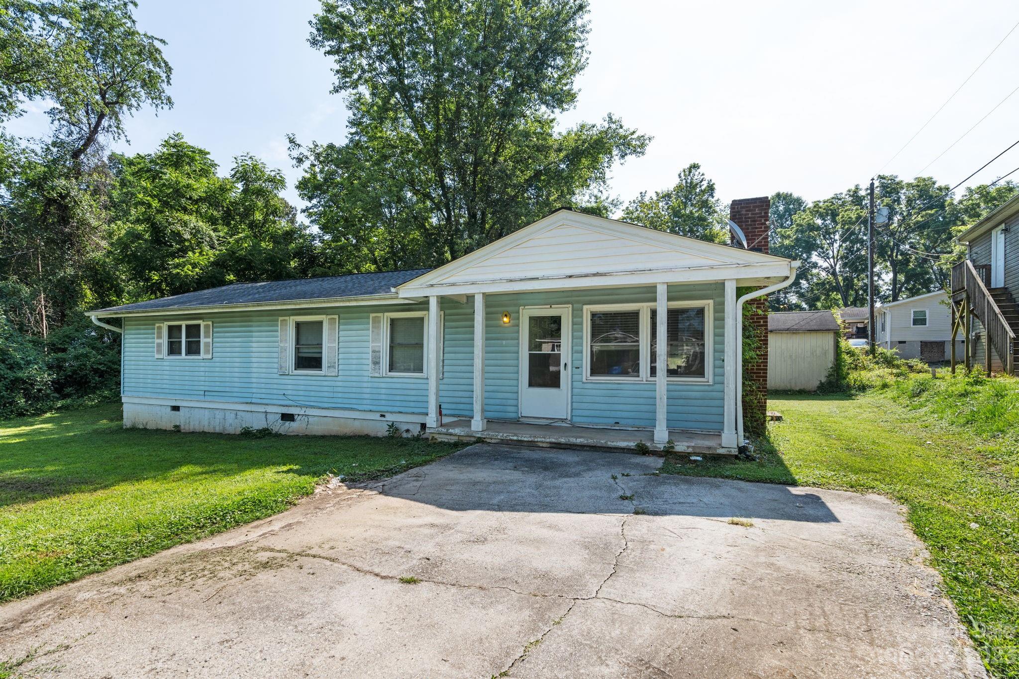 408 Caribou Road Asheville NC 28803