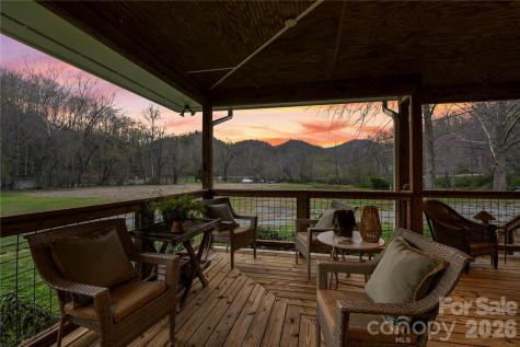 2805 Nc 9 Highway Black Mountain NC 28711