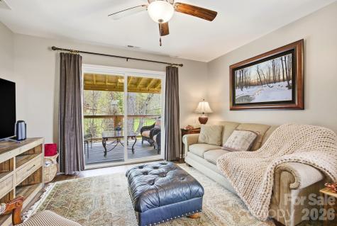 5 Lillie Farm Lane Weaverville NC 28787