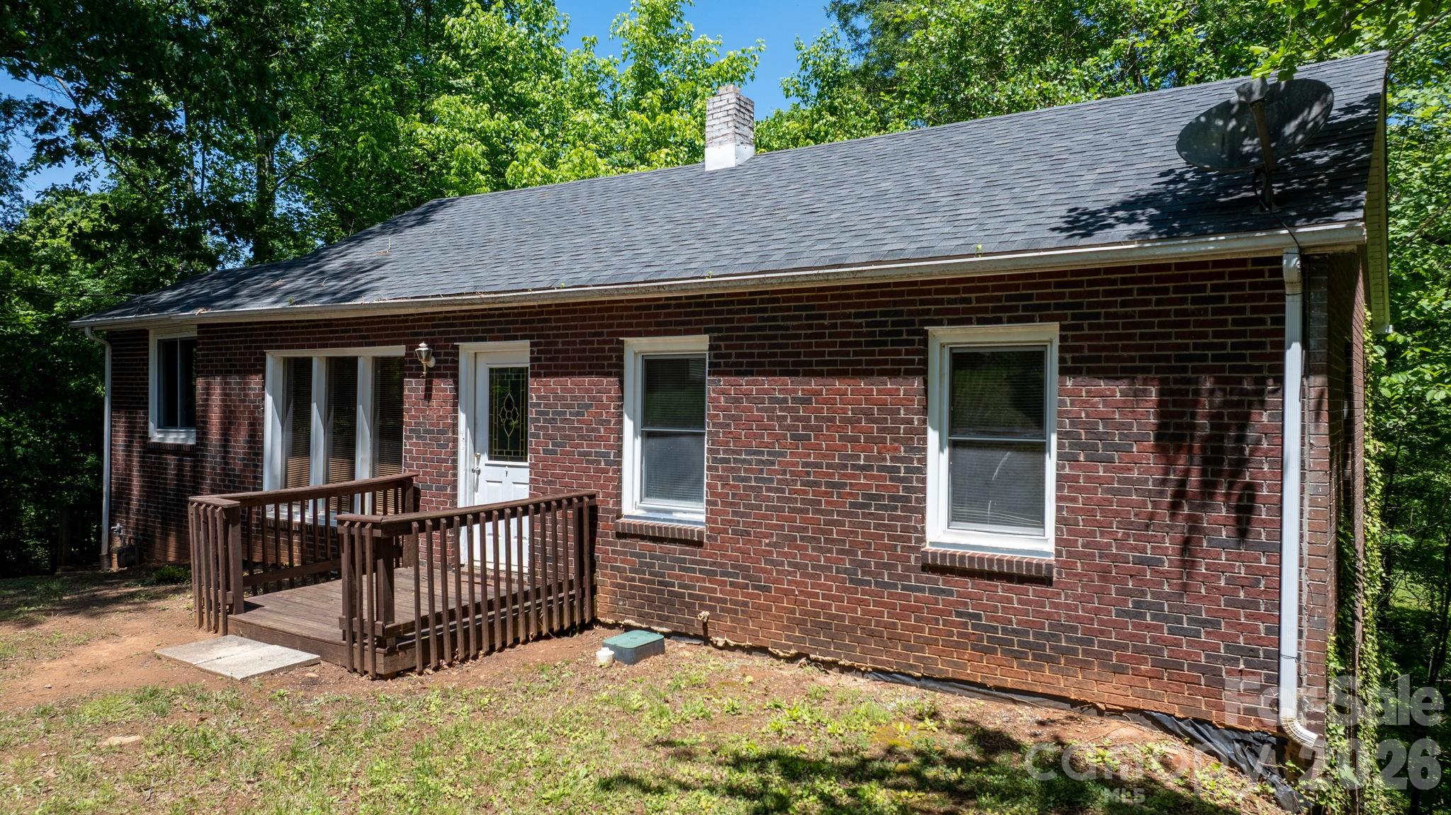 722 E F Street Newton NC 28658