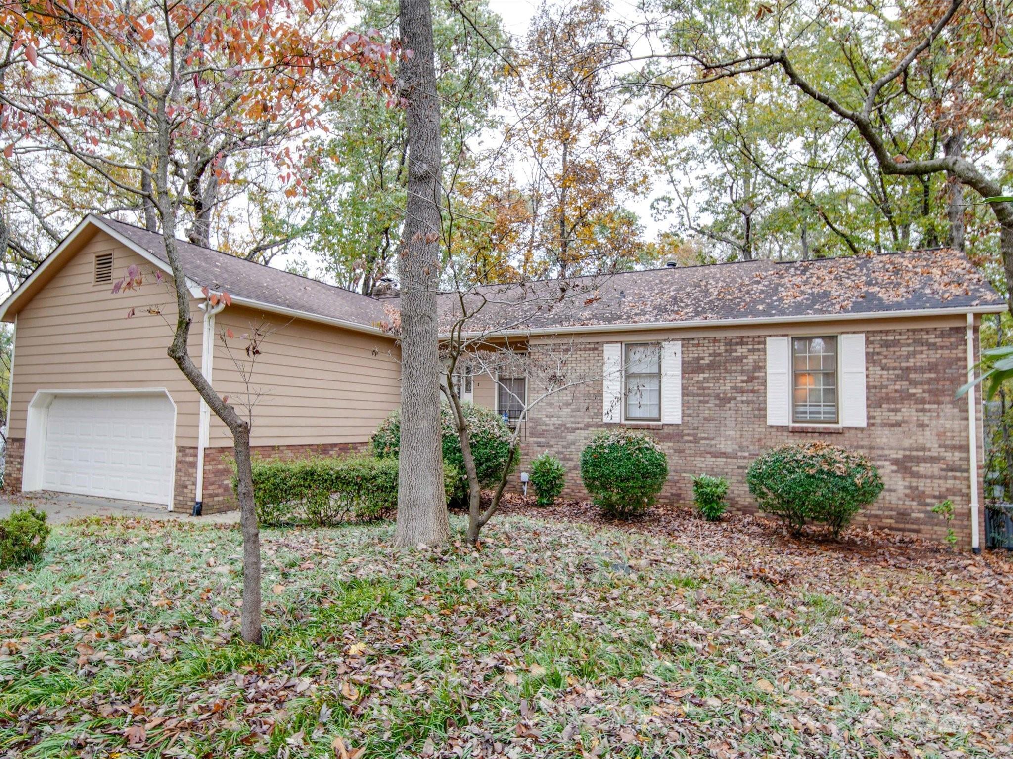 5001 Belford Court Charlotte NC 28226