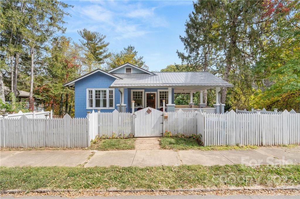 51 Henrietta Street Asheville NC 28801