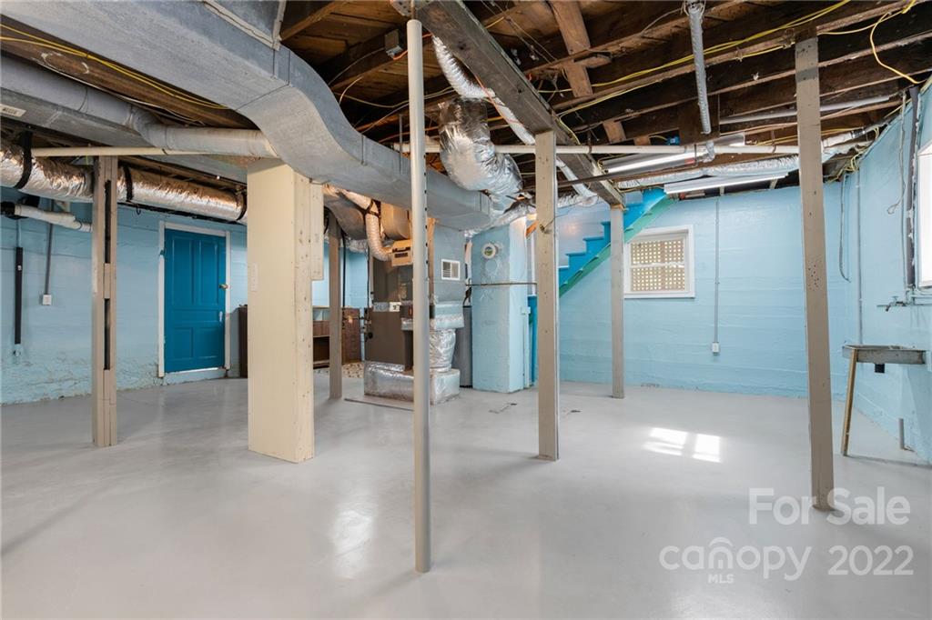51 Henrietta Street Asheville NC 28801