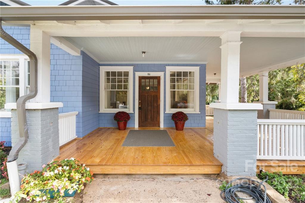 51 Henrietta Street Asheville NC 28801
