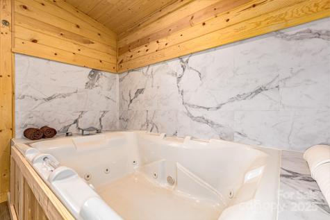 459 Vaughan Road Spruce Pine NC 28777