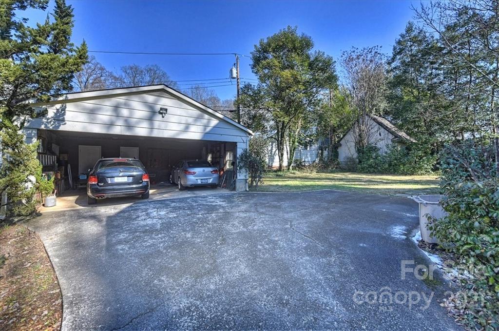 2143 Sherwood Avenue Charlotte NC 28207