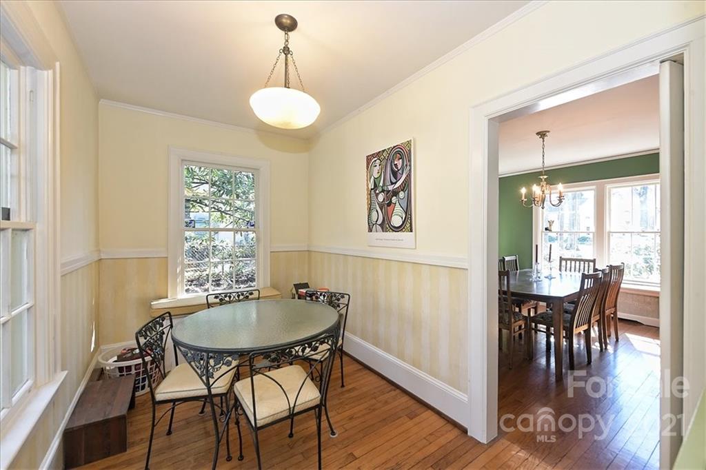 2143 Sherwood Avenue Charlotte NC 28207