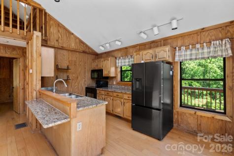 1206 Caldwell Mountain Road Hot Springs NC 28743