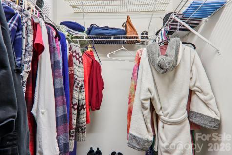 5 Hedgerose Court Asheville NC 28805