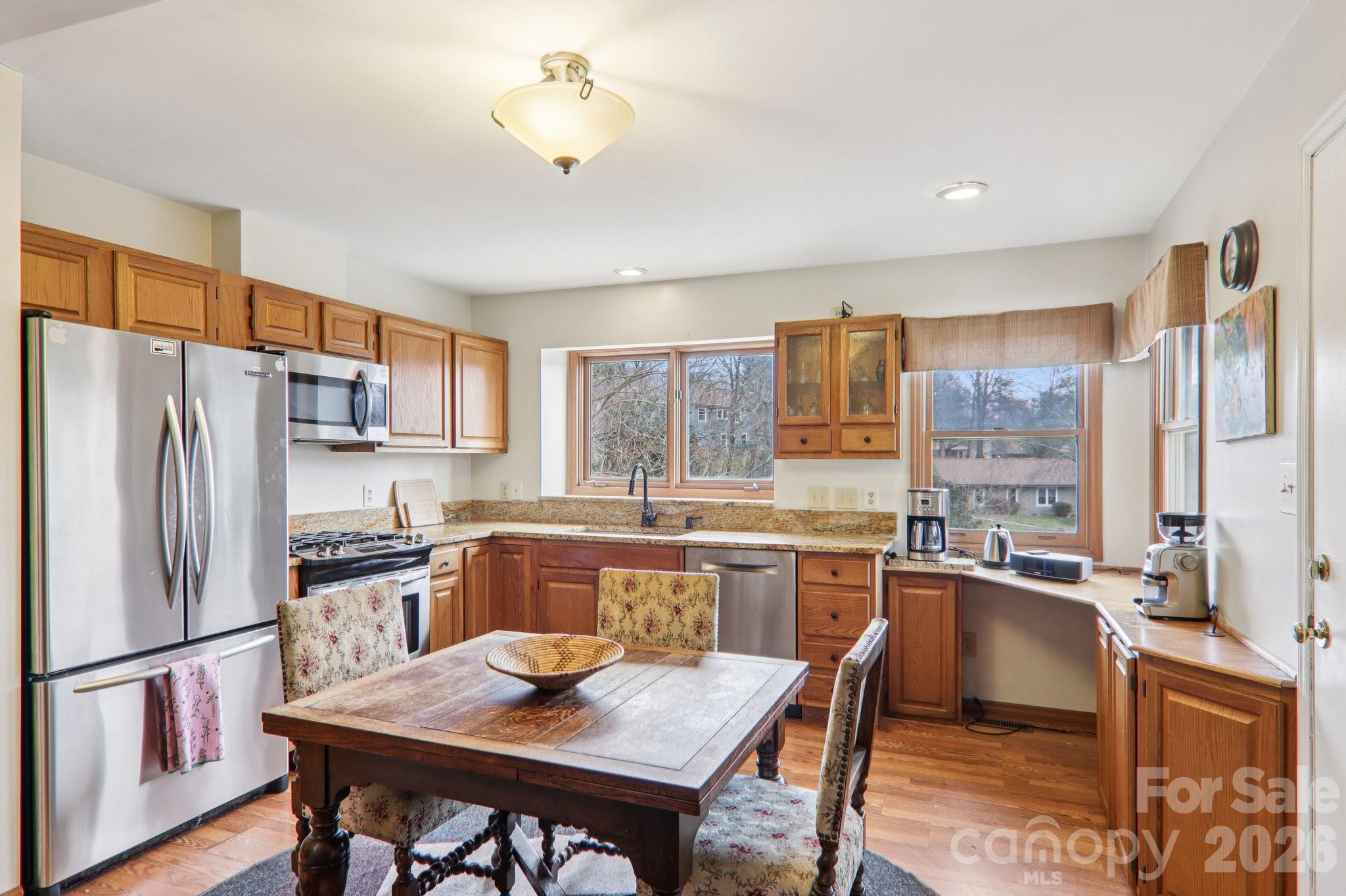 5 Hedgerose Court Asheville NC 28805