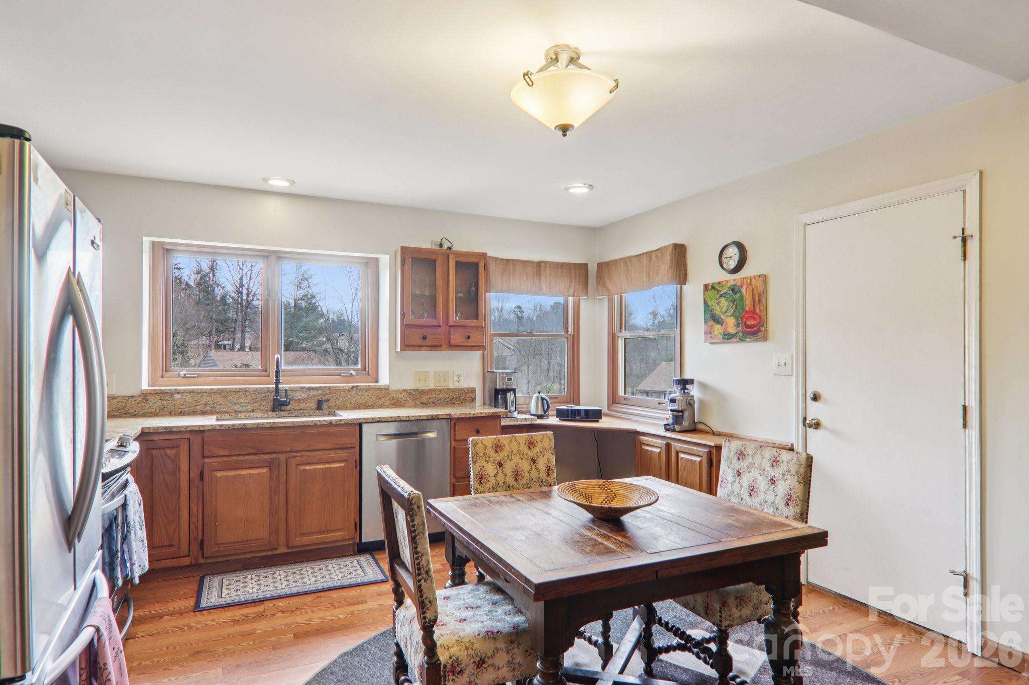 5 Hedgerose Court Asheville NC 28805