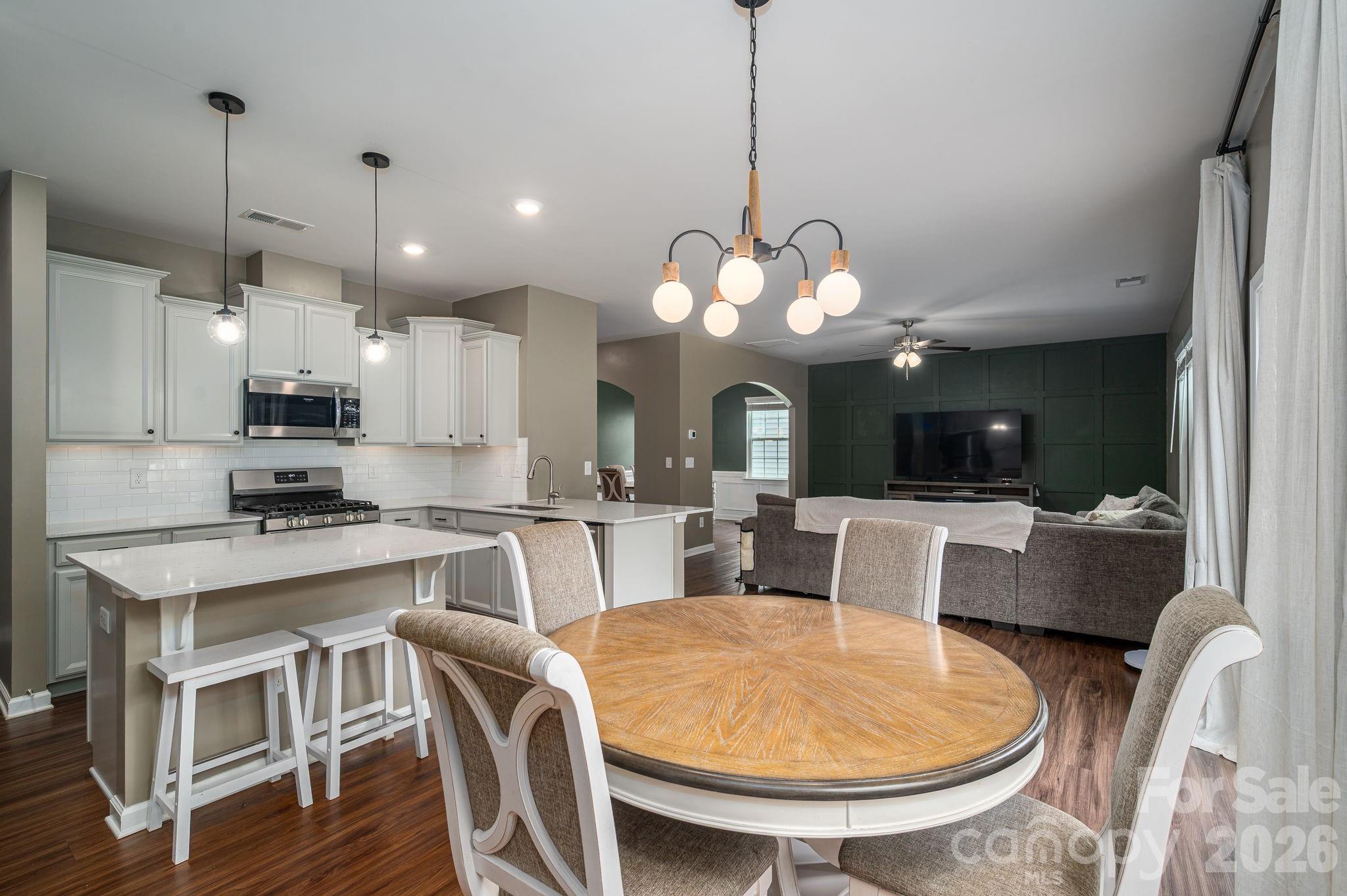 2643 Swamp Chestnut Oak Drive Gastonia NC 28056