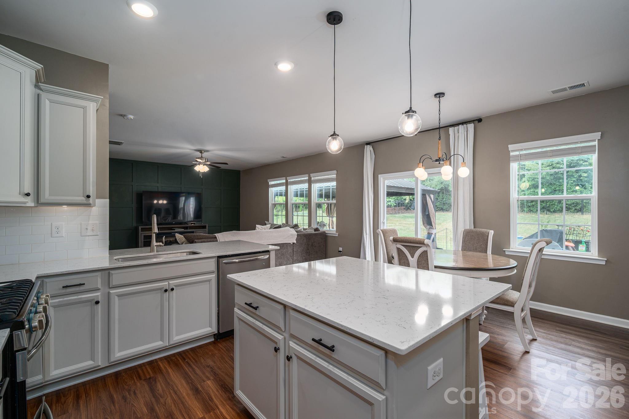 2643 Swamp Chestnut Oak Drive Gastonia NC 28056