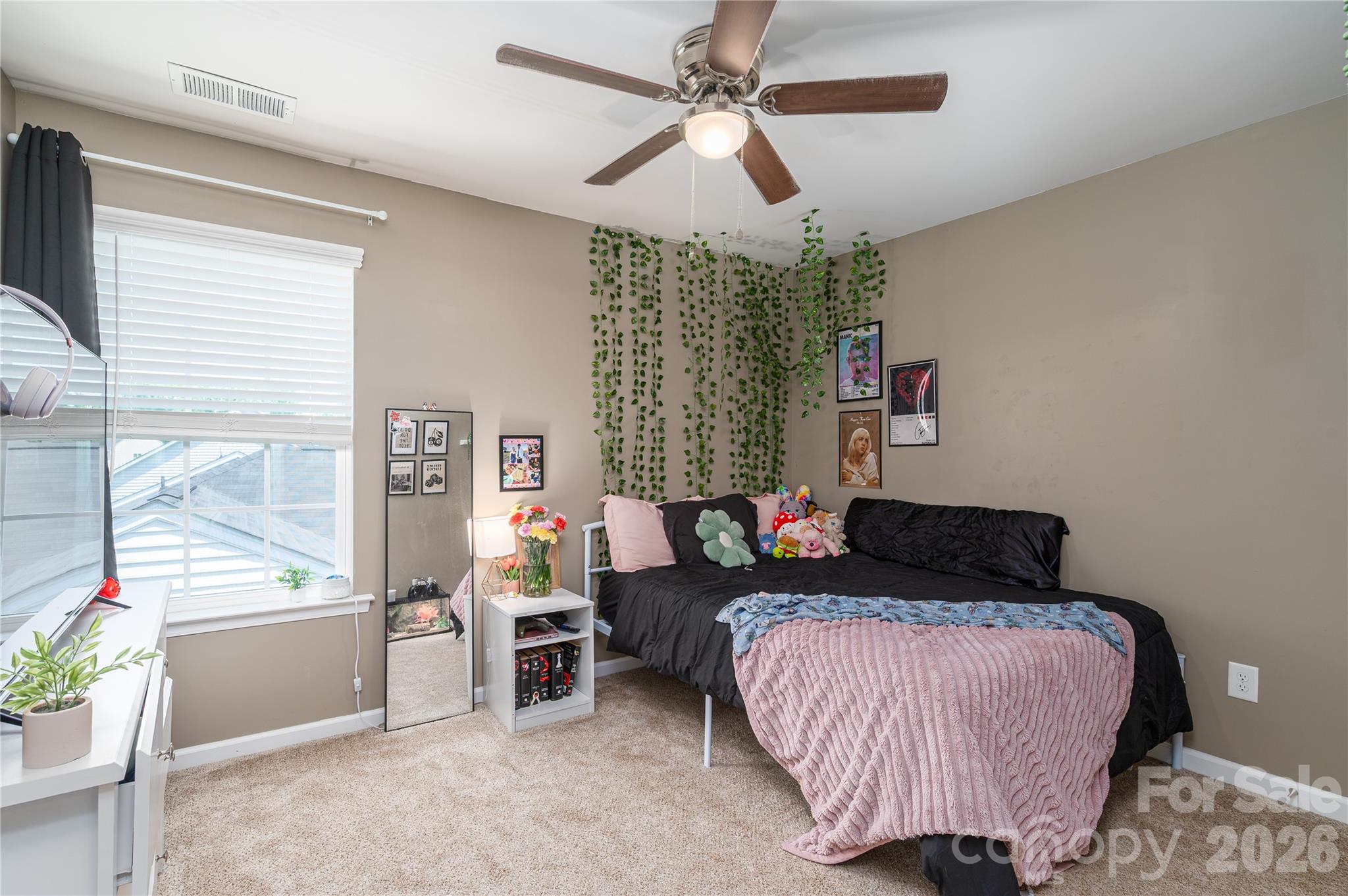 2643 Swamp Chestnut Oak Drive Gastonia NC 28056
