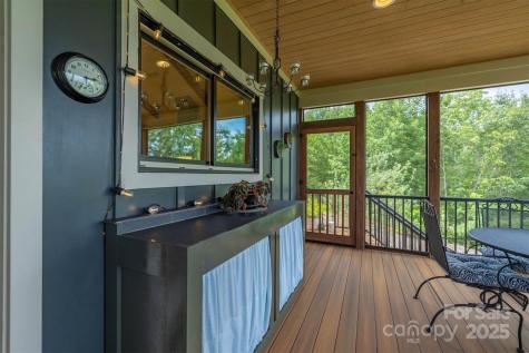 381 Scenic Overlook Drive Nebo NC 28761