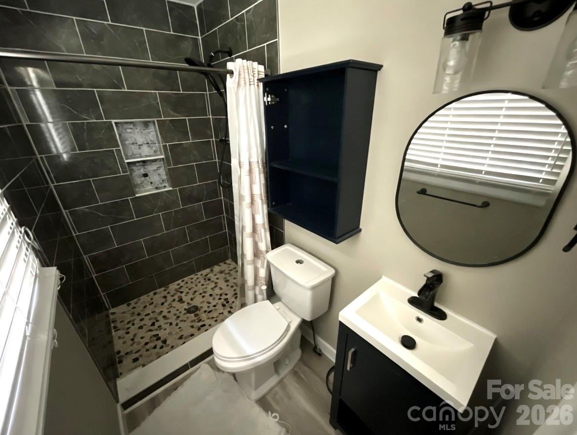 520 Carole Lane Charlotte NC 28214