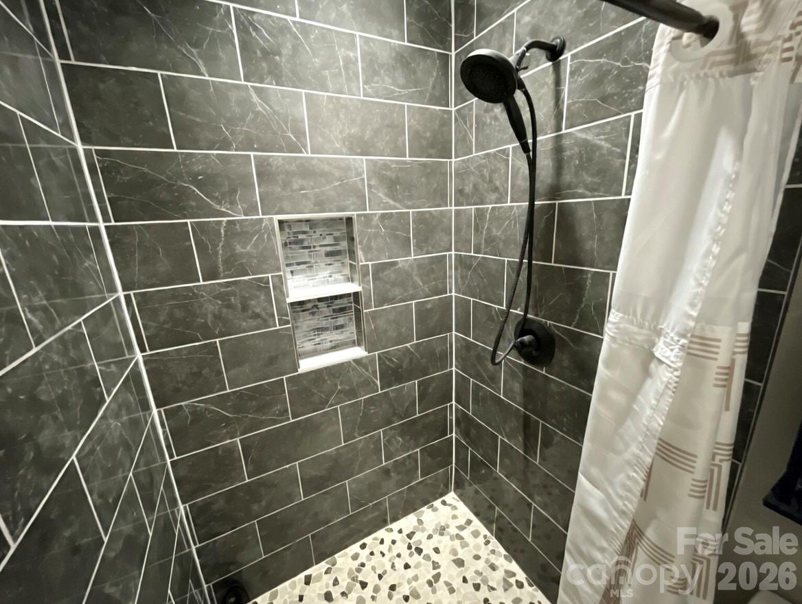 520 Carole Lane Charlotte NC 28214