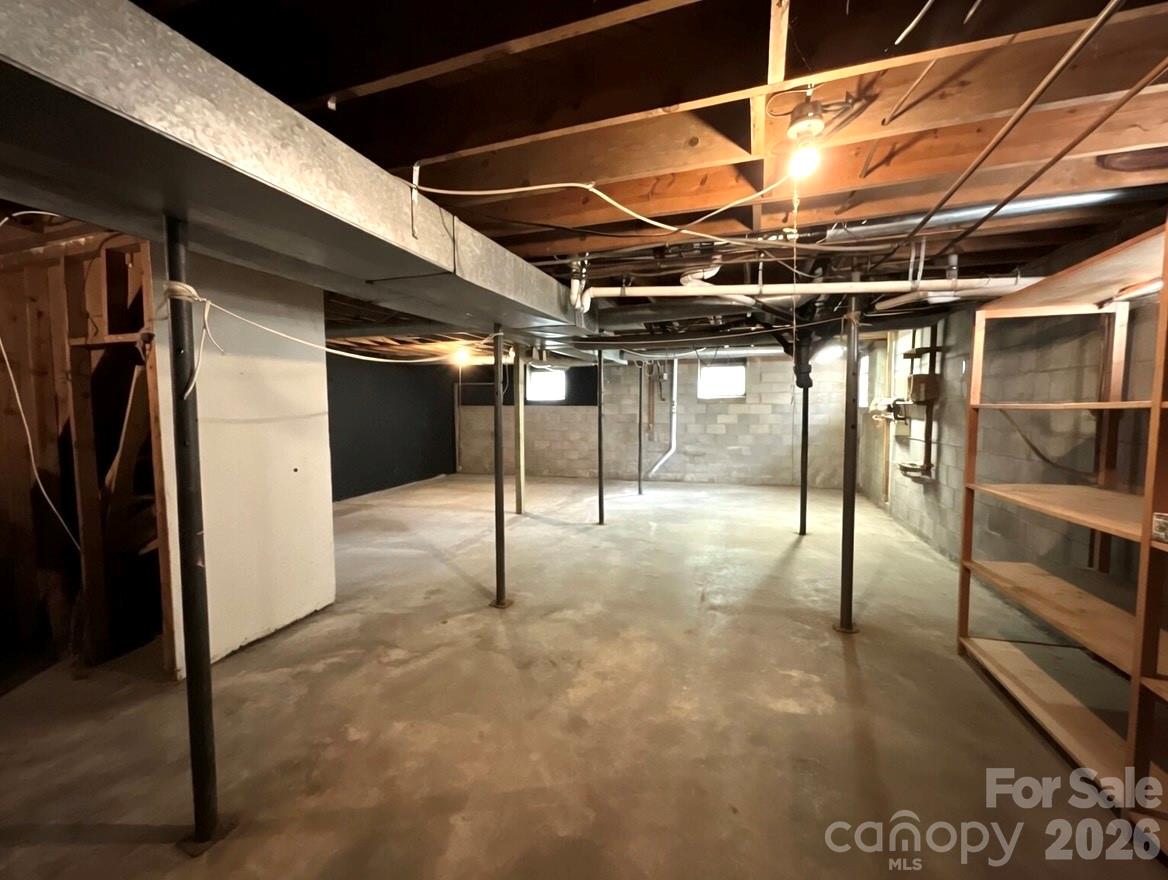 520 Carole Lane Charlotte NC 28214