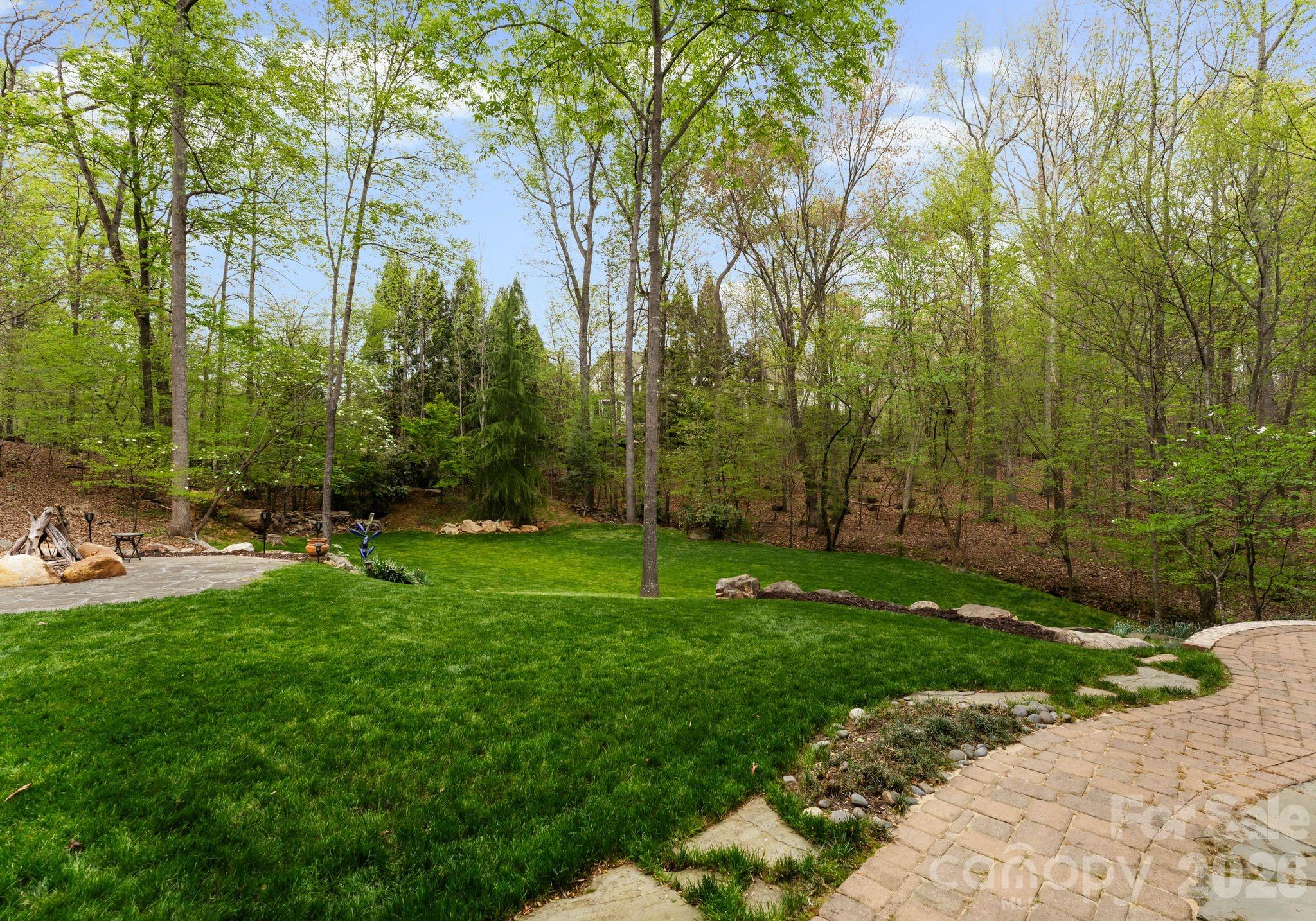 1514 Elmsford Lane Matthews NC 28105