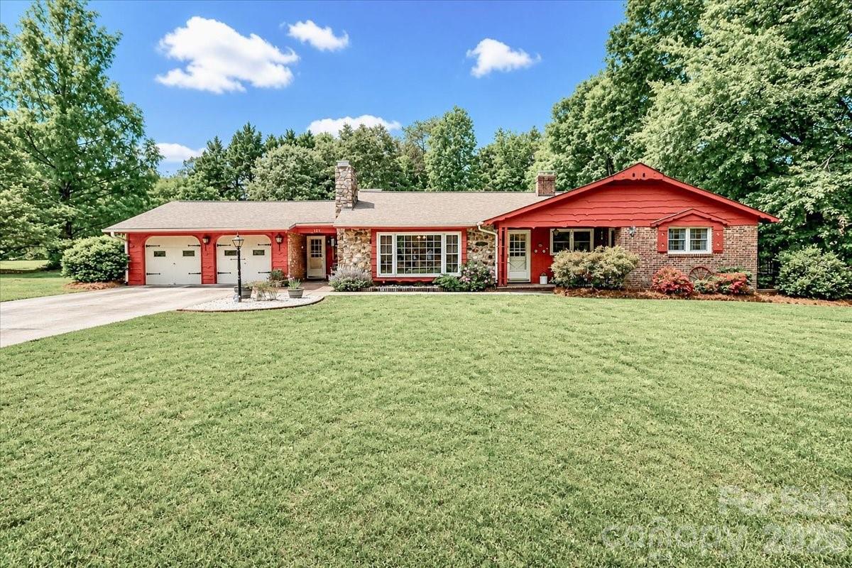 111 Wildflower Lane Statesville NC 28625