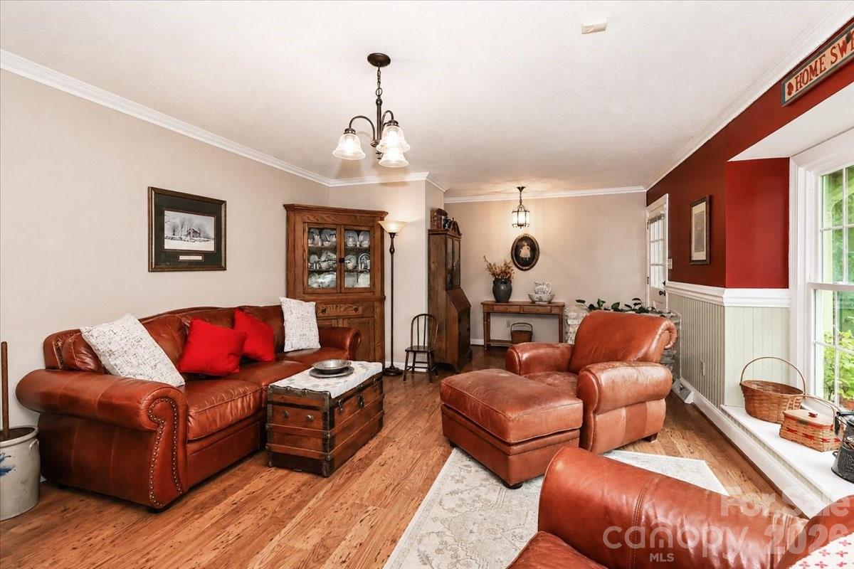 111 Wildflower Lane Statesville NC 28625