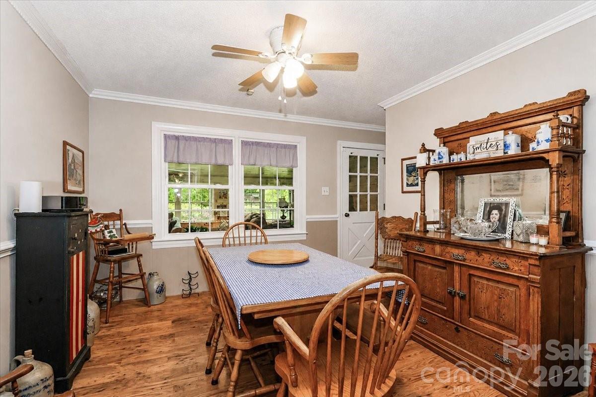 111 Wildflower Lane Statesville NC 28625