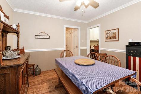111 Wildflower Lane Statesville NC 28625