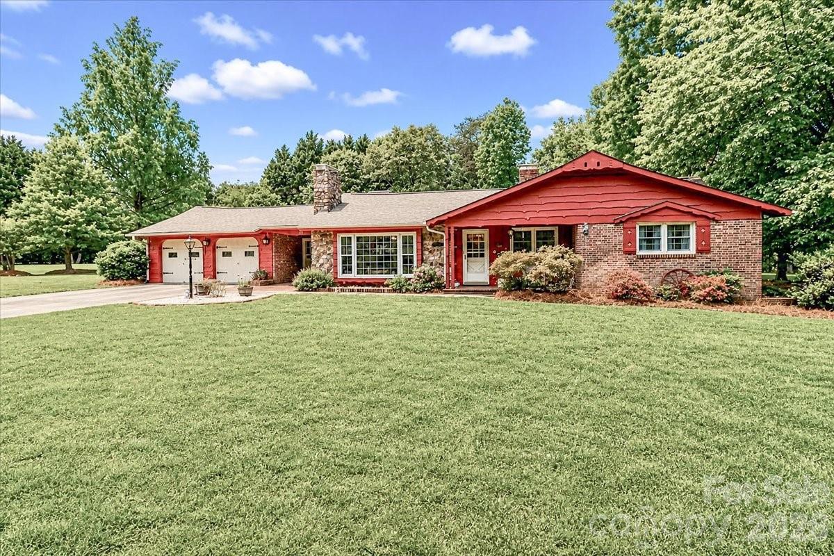 111 Wildflower Lane Statesville NC 28625
