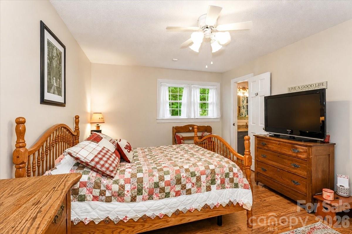 111 Wildflower Lane Statesville NC 28625
