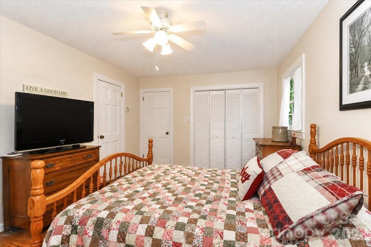 111 Wildflower Lane Statesville NC 28625