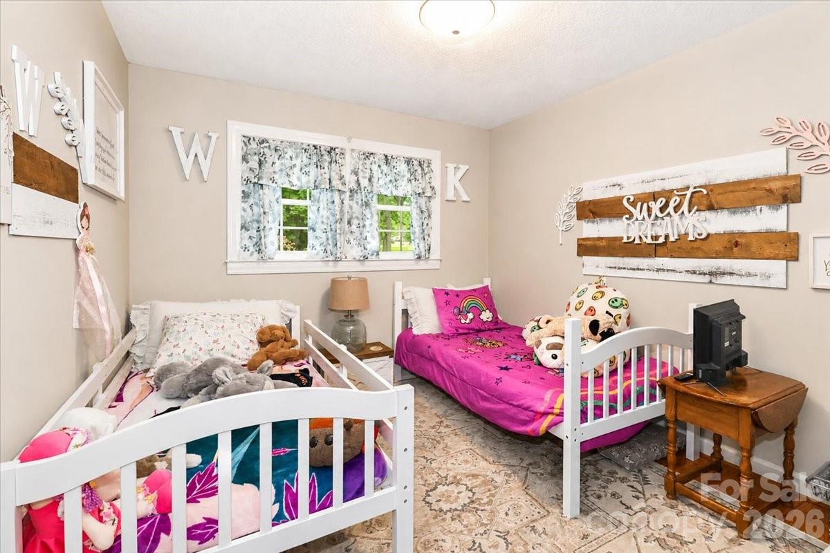 111 Wildflower Lane Statesville NC 28625