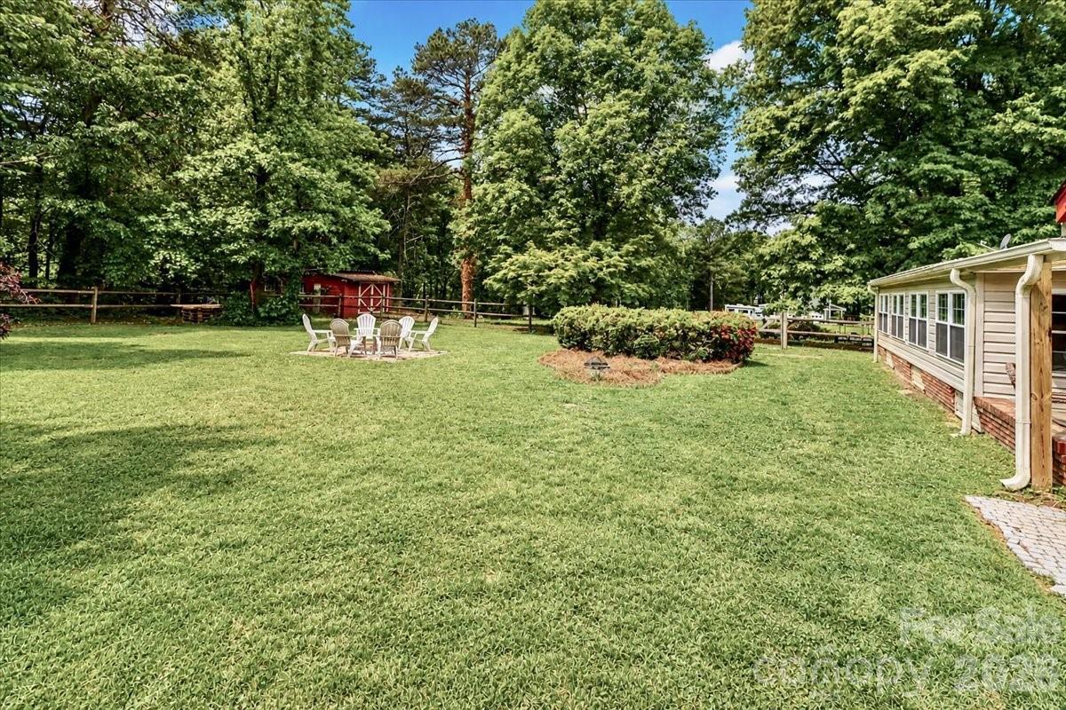 111 Wildflower Lane Statesville NC 28625
