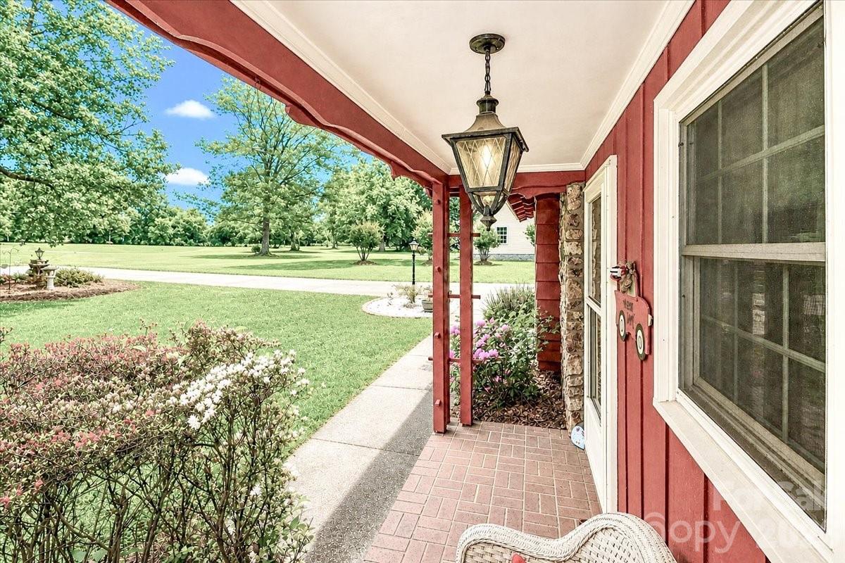 111 Wildflower Lane Statesville NC 28625