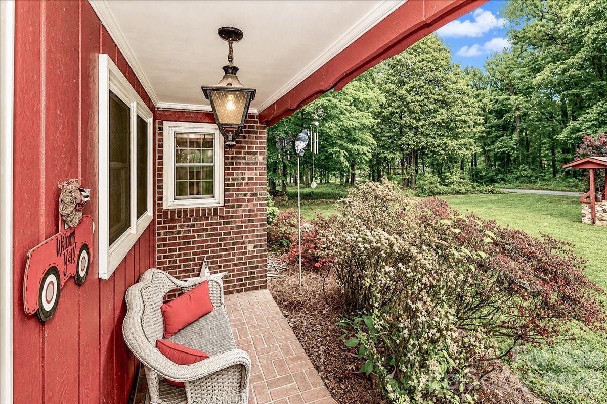 111 Wildflower Lane Statesville NC 28625