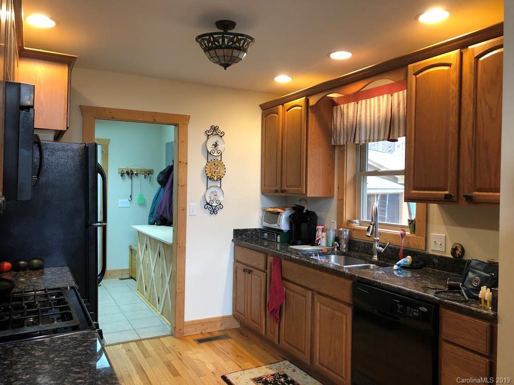 315 Monroe Garland Road Bakersville NC 28705