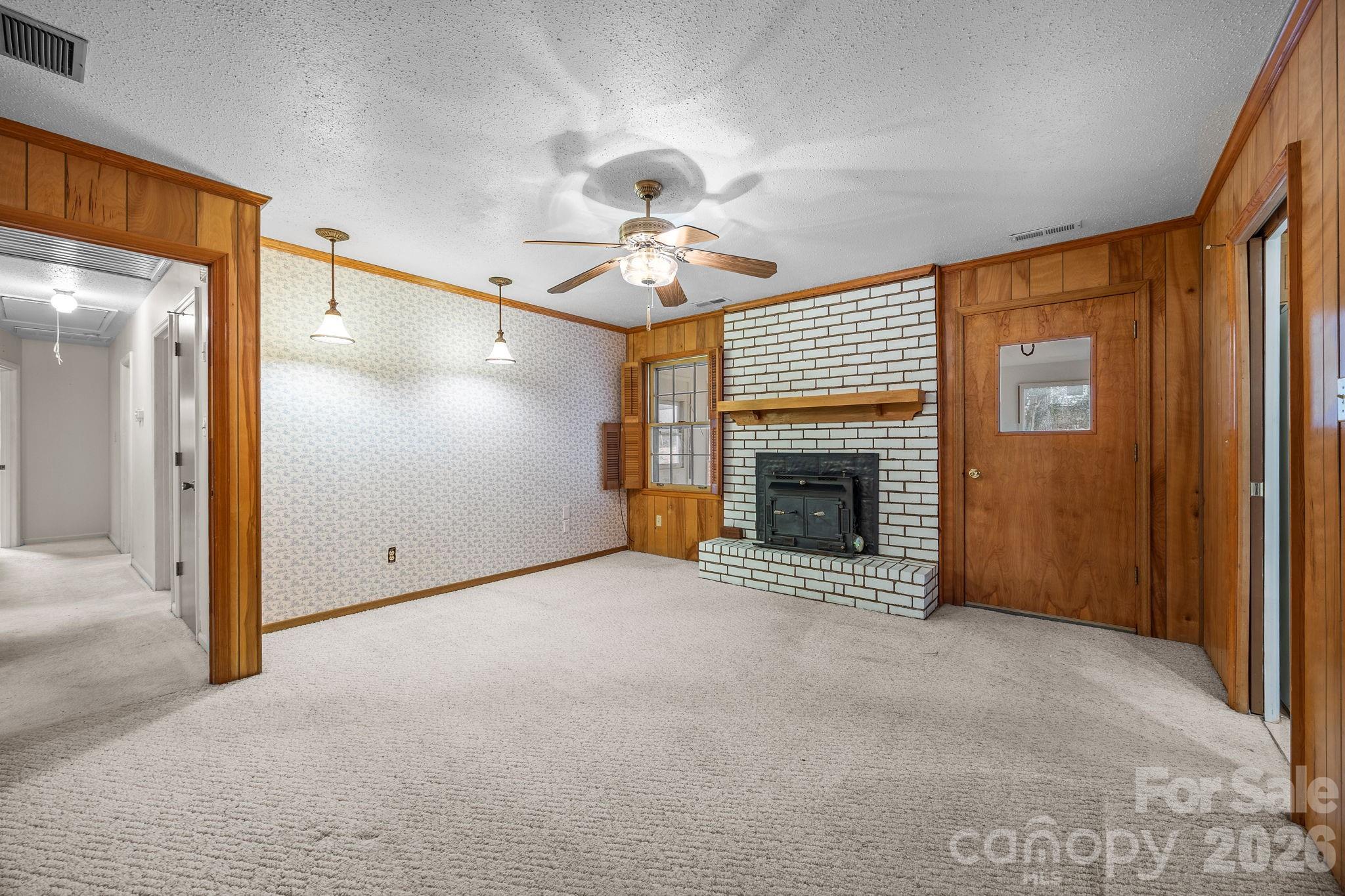 1045 S Magnolia Street Mooresville NC 28115