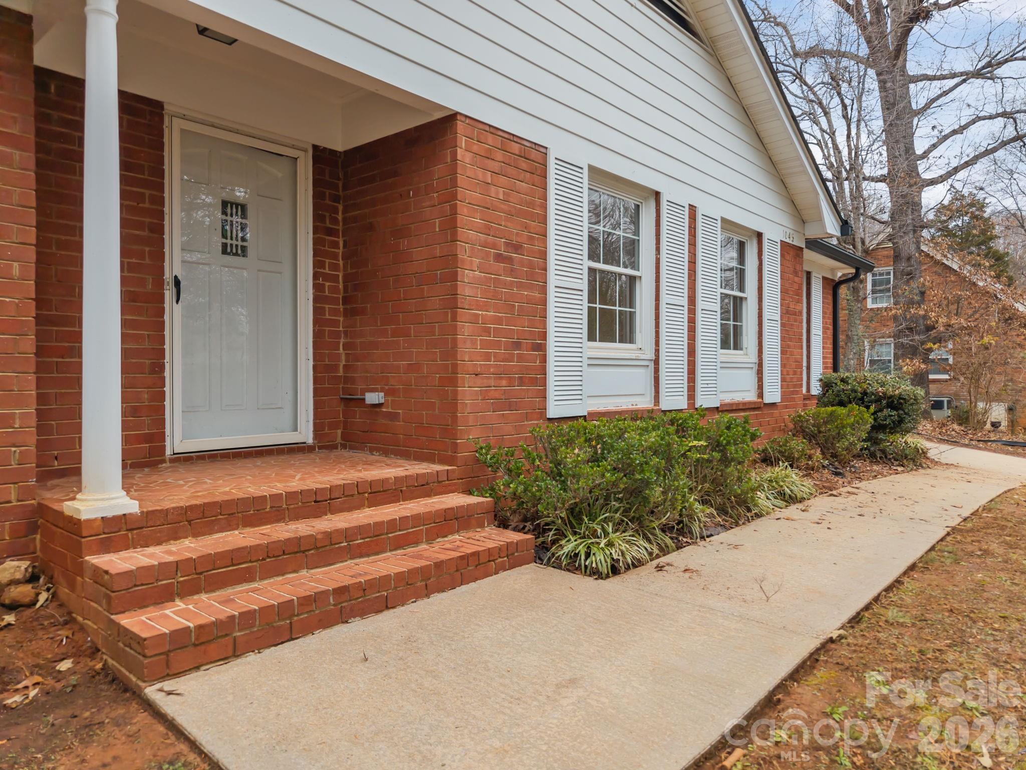 1045 S Magnolia Street Mooresville NC 28115