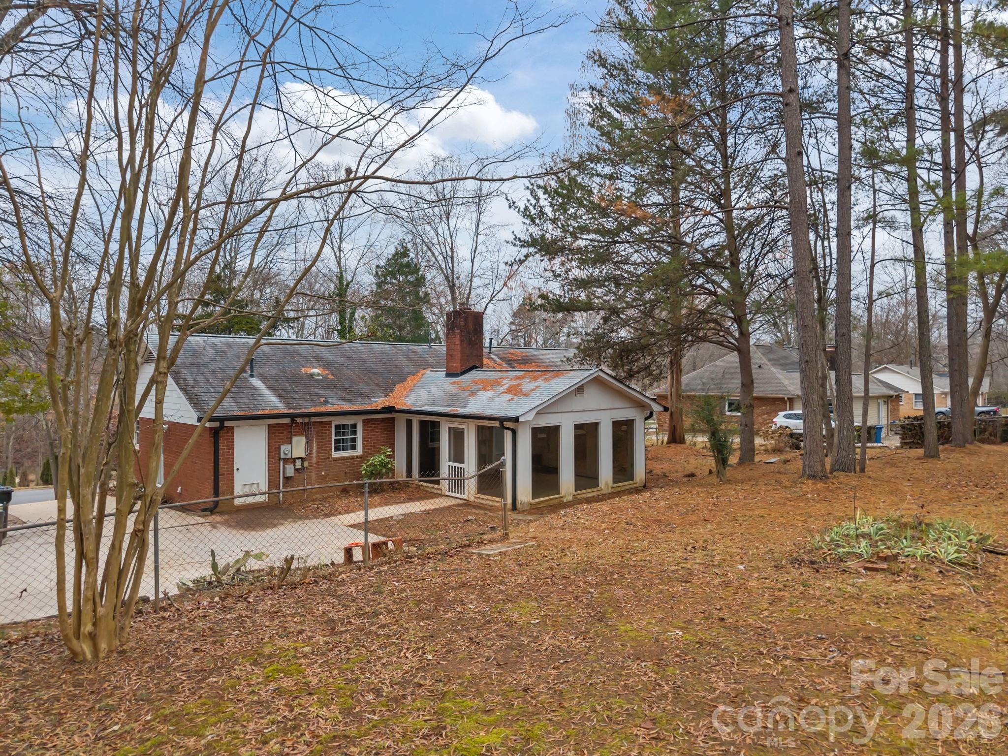 1045 S Magnolia Street Mooresville NC 28115